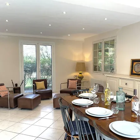Holiday La Belle Cesaree By Interhome
